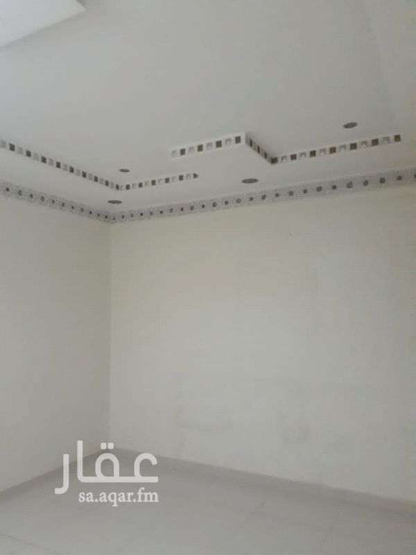 1291829 ايجار شقة اربع غرف وصاله ومطبخ واتنين دورات مياه حي المعزليه