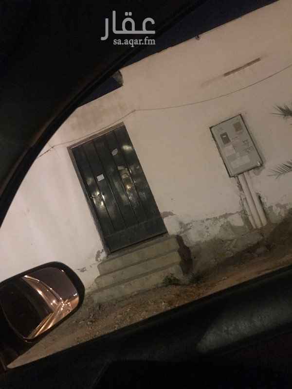 1335240 غرف عمال للايجار
18 غرفه
شارع تجاري 30