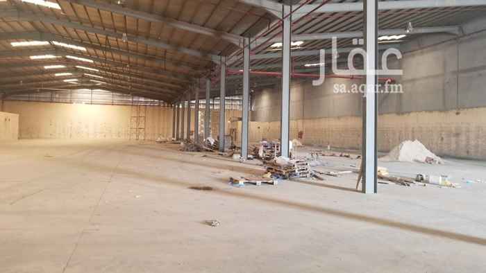 1753603 مستودع للايجار كبير مساحة 4200م كامل الخدمات نظيف فيه 6 بوبات و6 دورات مياه و 6 مكاتب
الموقع السلي مخرج 18 شارع اسطنبول