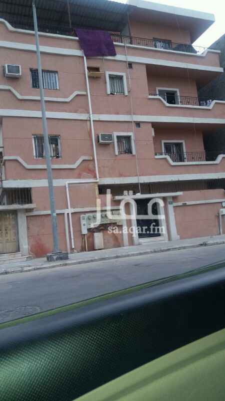1485306 عماره ممتازه تتكون من 7شقق كل شقه تتكون من غرفتين وصاله ومجلس ومطبخ حمامين مدخلين
للمفاهمه *0509769333*