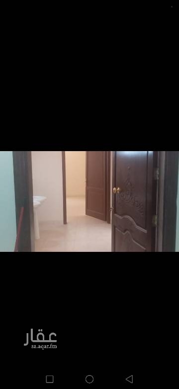 1476110 شقة للإيجار في حي الواحة
5 غرف و 4 حمامات ومطبخ وغرفة شغالة
الإيجار السنوي 30000 ريال
ا
لتواصل على رقم / 0509777240