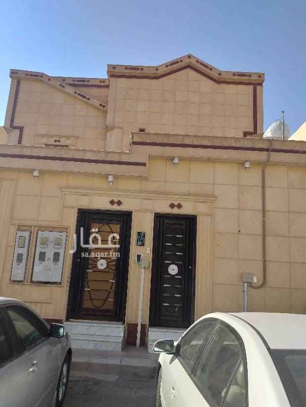 1761810 شقة للايجارة عبارة عن ٣غرف ومجلس بدون صالة و٢حمام ومطبخ
الشقة دور اول علوى كهرباء مشترك
الموقع حى الخليج