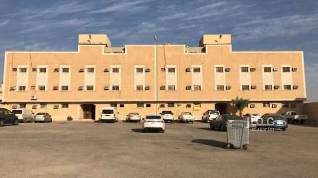 1749253 شقق تمليك فاخرة بالشفاء ( حي بدر ) شارع الخليفة المأمون مساحات متنوعه تبدأ الاسعار من 140.000 الى 190.000 الموقع على شارعين متظاهرة (ملحق بالمبنى مواقف خاصة)
الشقق منوعه غرفتين وصاله ... وثلاث غرف وصاله ... ويوجد شقق مع سطح خاص
العمارة مدخلين ومصعدين وشارعين متظاهرة واجهة حجر فاخرة ومرفق مواقف كما هو موضح في صورة الإعلان