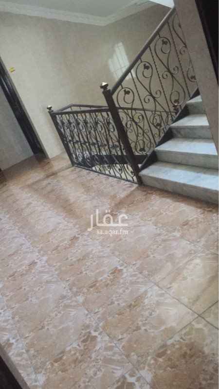 1677966 شقه عوايل ثلاث غرف وصاله كبيره
ومطبخ ودورتين مياه
موقع ممتاز جيران محترمين