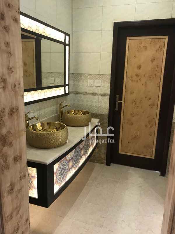 996249 ٥ غرفه و٥ حمام وغرفه غسيل وغرفه شغاله وغرفه سائق وموقف سيارة
تشطيب عالي الجودة امكانيه اختار المغاسل تسليم فوري ضمان علي العقار ضمان علي السباكه والكهرباء ومن افضل انواع الرخام والسراميك مع مصعد كبير