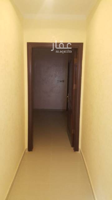 1584002 شقه للبيع في الرحاب جده
مساحتها 197 متر في الصك والطبيعة أكبر
٦ غرف
٤ حمامات
صالة
مطبخ
غرفة شغالة
غرفة سائق
موقف خاص
خزان مستقل علوي وسفلي
عرض مباشر
مطلوب ٦٠٠ ألف قيمة ودلالة
للتواصل ام بشرى. واتس 0530073145 اعتذر الموقع غير دقيق