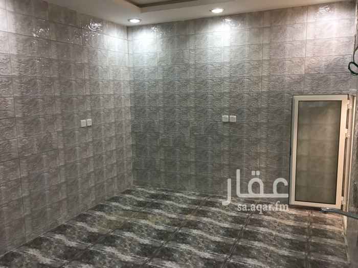 1692148 شقه من غرفتين نوم ومجلس وصاله ودورتين ماء ومطبخ وبجواره مخزن مكيفه تكييف شباك وعداد الكهرب خاص والماء وايت والغاز مركزي مشطبه تشطيب شخصي