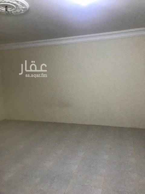 1647716 الدور الارضي
غرفتين وصاله ودورتين مياه ومطبخ
للتواصل /0530304054