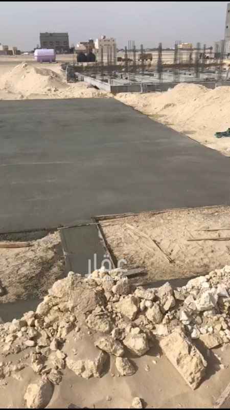 بيت للبيع في حي غرب النابية في سيهات