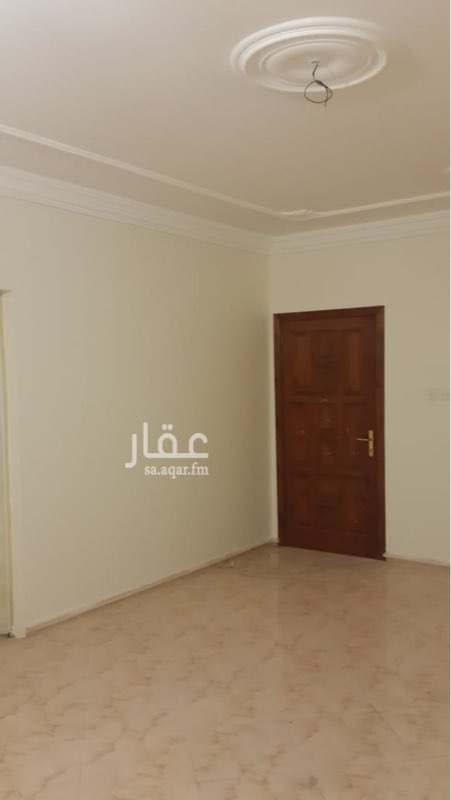 1468043 ٤ غرف + ٣ حمامات مدخلين للشقه يوجد مصعد
السعر شامل الماء والبياره اكرمكم الله
