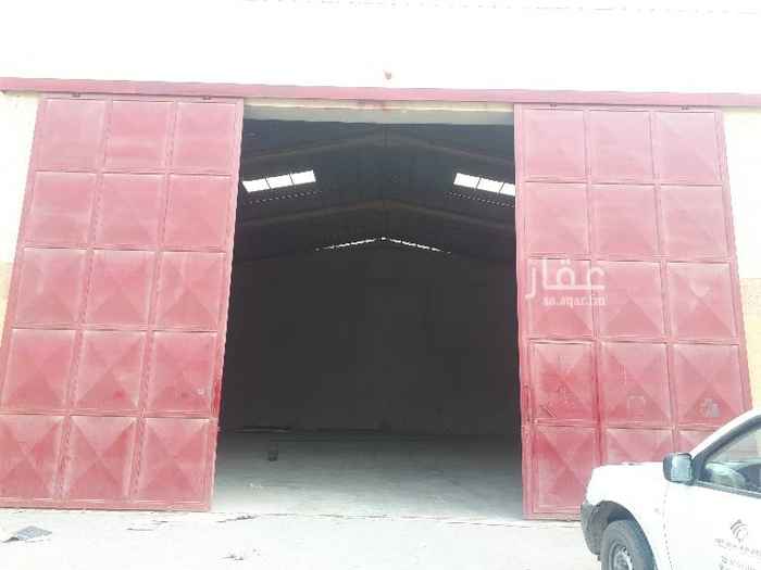 1392004 مستودع ارتفاع ١١م مليس كما موضح بالصورة كامل الاوراق للترخيص يصلح لجميع النشاطات كما يتوفر ورش ومصانع واحواش
