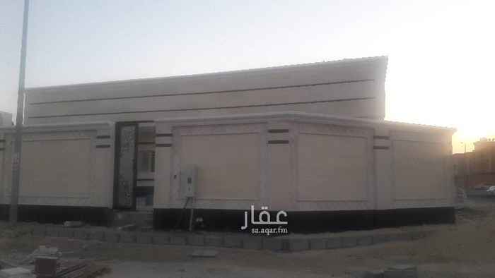 1693357 للبيع دور في ضاحيه الملك فهد مساحه ٥٠٠ متر السعر مليون و30 الف تشطيب ممتاز واجهه حجر زاويه