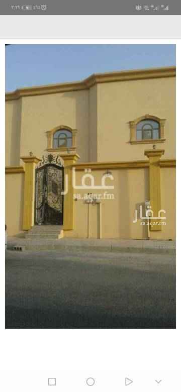 1587561 عمارة للبيع موقع ممتاز شماليه شارع ٢٠
٤شقق وملحق الشقق من من خمس غرف
مداخل خاصه للشقق