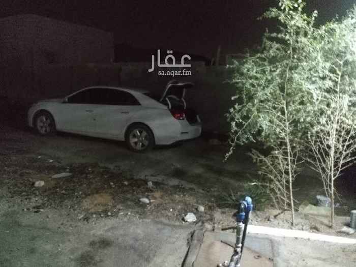 1638436 العقار يحتوي علئ غرفتين بمنافعها # حوش كبير جدا والايجار حسب رغبه المستاجر الغرف مع الحوش ام الحوش فقط ...