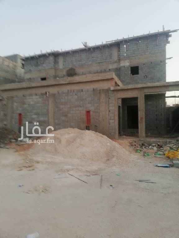 1514265 جديده دبلكس ( تحت الانشاء ) _ حي عكاظ
*الدور الارضي :
مشب _ دورة مياه
مجلس _ دورة مياه _ مقلط
صاله _ دورة مياه _مطبخ
حوش خلفي
*الدور الاول :
صاله
٤ غرفه _ ٤ دورة مياه
*السطح :
صاله
٢ غرفه + ٢ دورة مياه