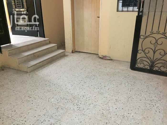 1731858 دور للإيجار في شارع عبد الملك بن دثار ، حي جرير ، الرياض
الواجهة جنوب4 غرف نوم صالة3 دورات مياةعمر العقار اقل من 13 سنةالمساحة 150 متر مربع
واتس فقط رجاءاً