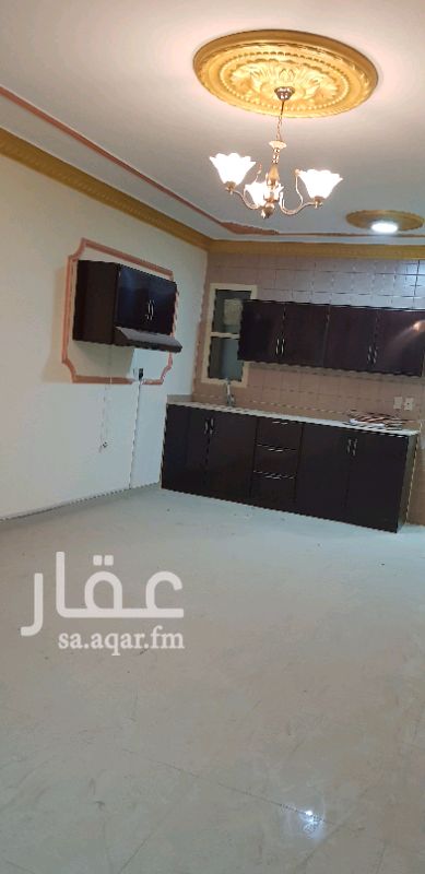 1102090 عمارة الفؤادية
ملحق رقم ١
مدخلين
مجلس صغير - سطح خاص - صالة - مطبخ مفتوح - عدد غرفتين نوم وحدها منهم ماستر