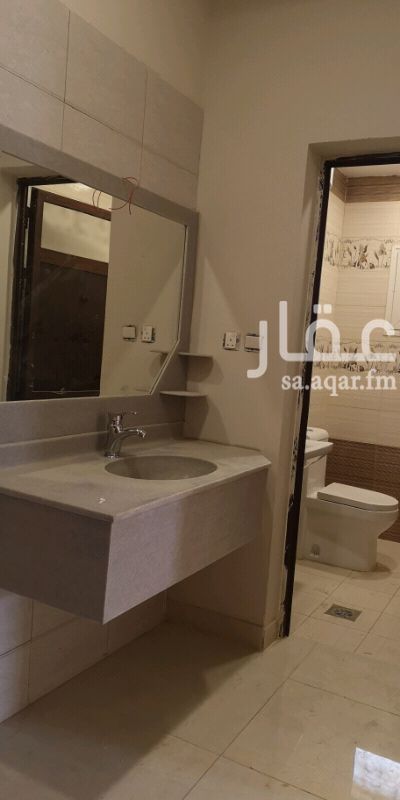 1299103 عمارة حي بيان لتمليك
شقة ٢
مدخلين
مجلس مقلط صالة مطبخ عدد 3 غرف نوم وحدها منهم ماستر وغرفة غسيل
مطبخ راكب ومكيفات راكبه