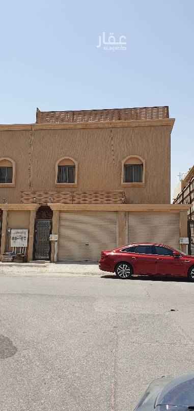1522871 فيلا الوايلية
دبلوكس متصل للايجار بحي الصفا
الدور الأرضي
حوش + كراج + صالة + مطبخ + مجلس + دورتين مياه
الدور الثاني
عدد ٣ غرف نوم وحدها منهم ماستر
الملحق غرفة خادمة بحمام خاص + غرفة غسيل ر بلكونه + سطح