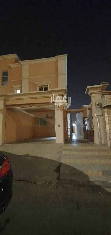 1754817 مدخل خاص
حوش - كراج
مجلس - مقلط - مطبخ - صالة - غرفة غسيل - عدد ٣ غرف نوم وحدها منهم ماستر