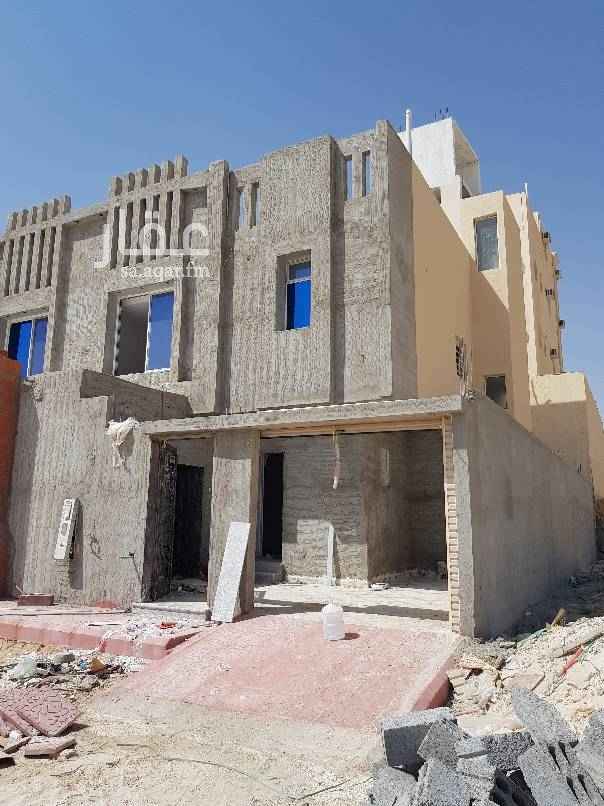 1694257 دوبلكس متلاصق تحت التشطيب تصميم مميز وواجهه فاخره مساحة ٢٠٠
الدور الارضي
ملحق خارجي مجلس وصاله ومقلط ومطبخ ودورتين مياه
الدور الاول
صاله غرفتين نوم ماستر و غرفتين نوم بينهم حمام
السطح
غرفتين نوم وحمام
البناء تحت اشراف مكتب هندسي يوجد ضمانات على السباكه والكهرباء
وخدمة ما بعد البيع