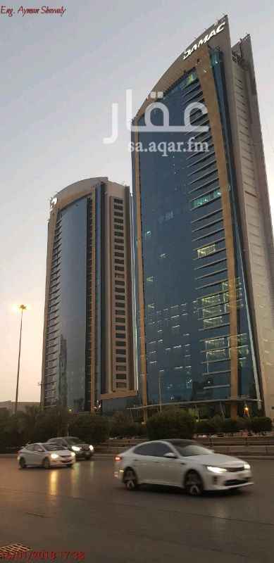 1161627 استديو فندقي للايجار تشطيب راقي جدا
عباره عن غرفه ودوره مياه ومطبخ اطلاله على طريق الملك فهد
توجد خدمات في البرج مثل نادي صحي للرجال والنساء وصاله اجتماعات ومنطقه العاب اطفال ومطاعم فاخره جدا ومقاهي ومواقف سيارات