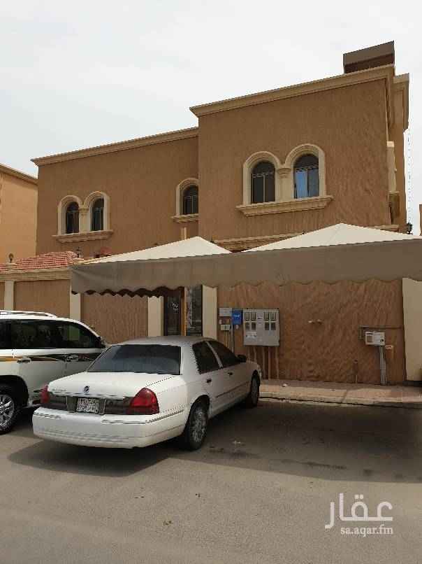 1483535 حي الفيصلية بالدمام موقع ممتاز جداً ، خلف مركز تدريب حرس الحدود ، حي هادىء جداً. مساحة الارض ٥٠٠متر مربع ، مساحه الفيلا حوالي ٣٦٢ متر مربع تقريباً. الدور الارضي : مجلس ، مقلط ، مطبخ ، صالة نساء كبيرة ودورتين مياة ، مشب موثث وله دورة مياة خاصه به في الحوش و مخزن صغير.
الدور العلوي : اربع غرف نوم رئيسية (كل وحدة لها حمام مستقل ). السطح فيه غرفة شغالة + و غرفة غسيل مجهزة.