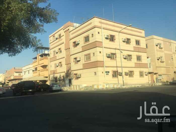 1613004 عماره شارع بدر تقاطع 24زاوية شمال غرب
تتكون من 8شقق كل شقة من 4غرف
موًجره بلكامل دخلها 135000الف في السنه
تتميز بي موقع ممتاز جميع الخدمات من مدارس
ومطاعم ومخارج ومداخل والله يوفق الجميع