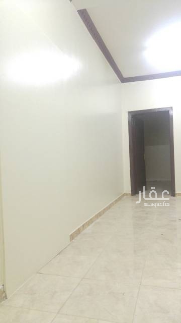 1523762 حي لبن قرب على الدائري الشمالي
بين مخرج 34 في أول لبن و ٣٣
موقع مميز وهادئ
استديو:
غرفة (دهانات جديدة)+ صالة مع مطبخ راكب + حمام = 11000
للتواصل إرسال رسالة وتس اب:
جوال : 0546616304