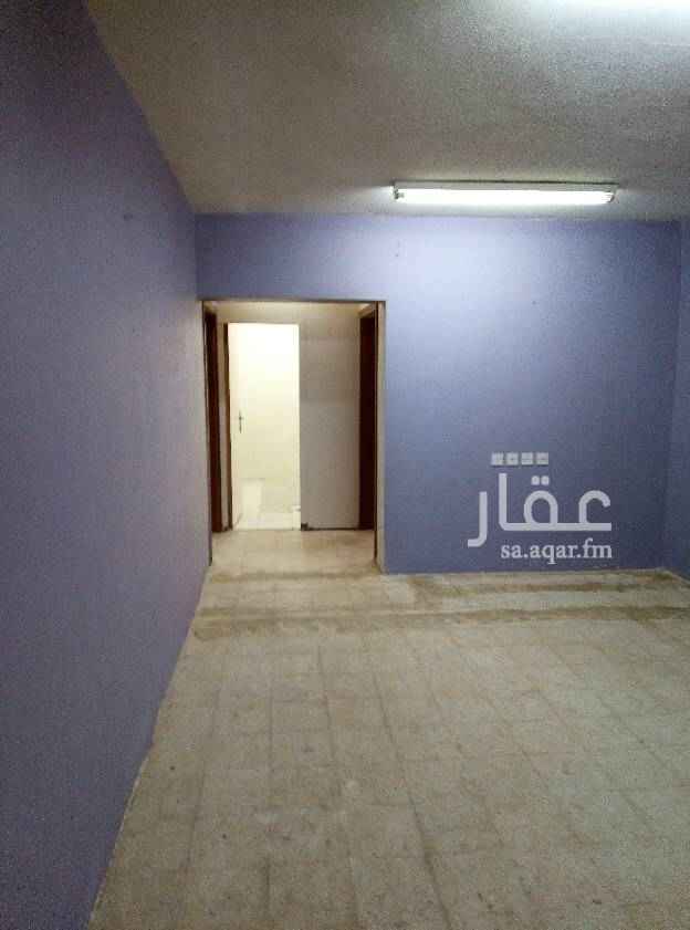 1650098 شقه غرفتين وصاله وحمامين ومطبخ مع سطح عداد مستقل