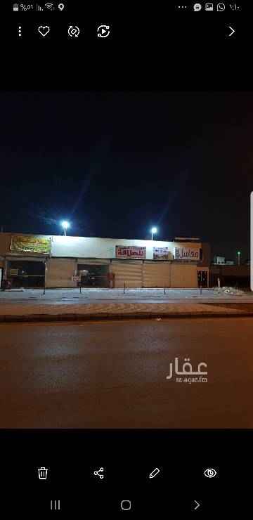 1574574 السلام عليكم ورحمة الله وبركاته يوجد محلات تجارية كبيرة واسعة لإيجار السنوي واشهري في غرب الرياض حي الموسى قرب اسواق العثيم المحلات مساحات مختلفة عدد المحلات ٦ محلات منها ٣ تم التأجير ١ محل مغسلة ٢محل خضروات وفواكة ٣ محل حلاق مغربي وباقي ٣ فتحات منها فتحة مستقلة وقتحتين مفتوحة على بعضها يوجد كثافة سكانية في الموقع الإيجار اقل من السوق مع شهر مجاني لترتيب واستخراج الرخصة وآلله يوفق جوال صاحب العقار جوال ابوعبدالملك ٠٥٣١١٤٣٧٧٧