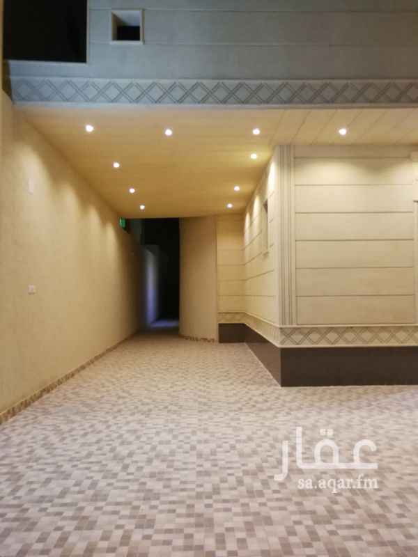 فيلا للبيع فى شارع نجم الدين الأيوبي الفرعي ، حي طويق ، الرياض صورة 5