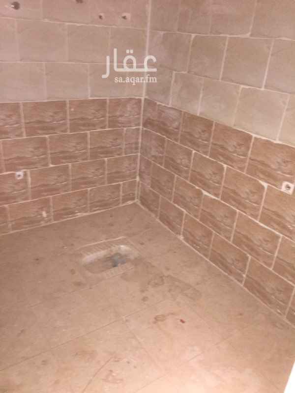 1401066 بيت شعبي خارج المدينة المنورة في قرية الرذايا تبعد عن المدينة المنورة 30 كيلو داخل منطقة سكنية على شارع بجوار مركز صحي بدون كهرباء