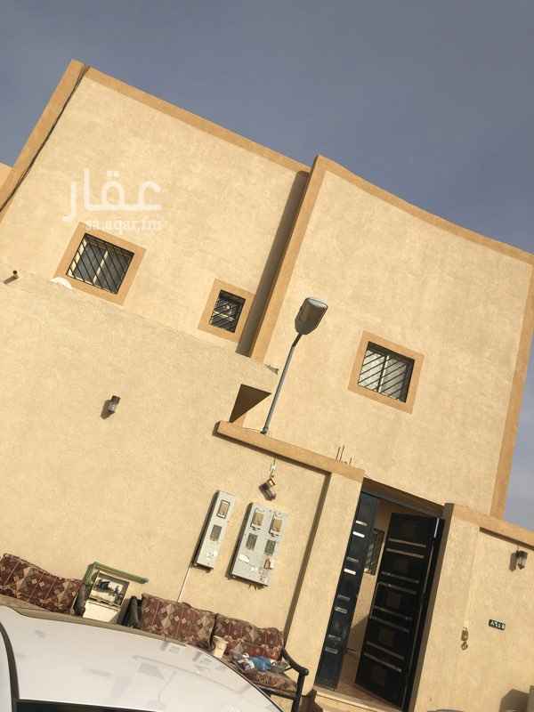 1681109 دور ارضي ٤ غرف نوم وصالة ومجلس ومقلط و٤ دورات مياه
ومشب