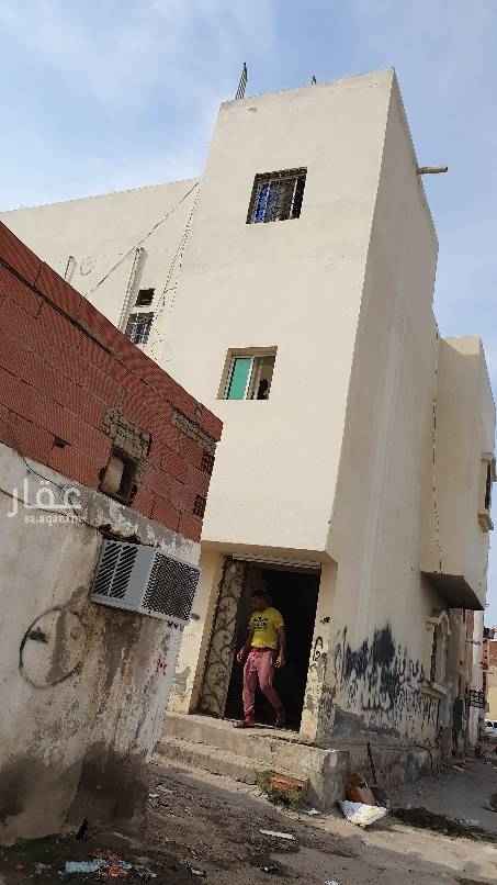 1724177 عمارة دورين
الدور الاول والثاني
٣غرف وصالة ومطبخ 2 دورات مياه
الموقع حي قويزة
المطلوب 360000
