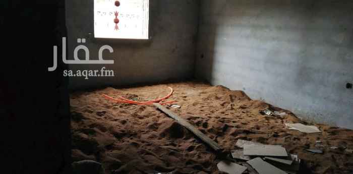 1284788 عماره ثلاثة أدوار ودور شبه بدروم مكونة من ثلاث شقق وفله واربع فتحات محلات للبيع (ابها درة المنسك) (بناء شخصي)الفله تتكون من دورين و بدروم ومدخل مستقل تتكون من 7 غرف و5 حمامات والبدروم يتكون من 4 غرف
وقد وصل التشطيب الى البلاط ومليسه من الخارج الا الواجهة والستره
مجلس الرجال ؛9*4.5
غرفة الطعام؛ 4*6.70
مجلس نساء؛5*4
مطبخ؛4*4 وبوفية و صالتين
غرفة نوم رئيسية؛4.5*5.90
بافي غرف النوم الثلاث لا تقل عن؛4*5
البدروم 3 غرف
والشقق مكونة من 5 غرف و3 حمامات وصالة ومطبخ
مدخل خاص للفلة ومدخل خاص للشقق