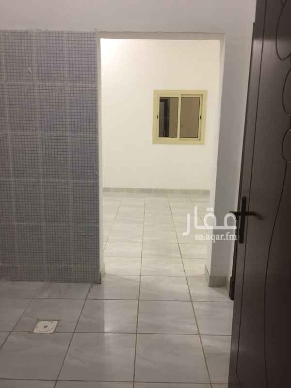 1460394 يوجد لدينا غرفة للإيجار نظام أستديو على شارع الأمير عبد المجيد قريبه من البحر يوجد فيها مكيف راكب شامل الماء والكهرباء ١٠٠٠ الف