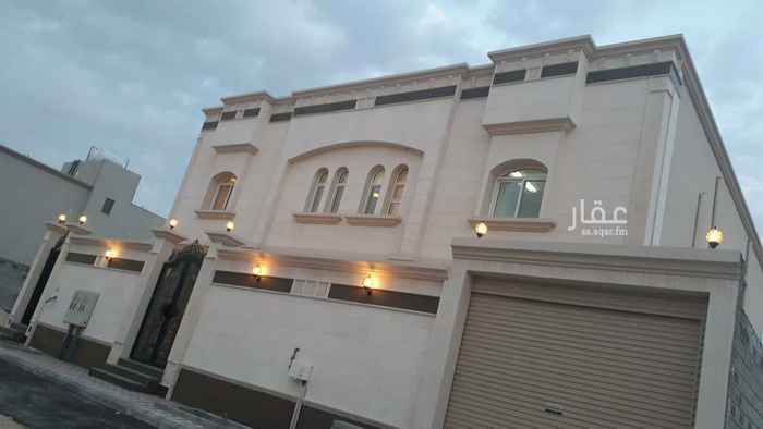 1553223 بيت دور وثلاثة شقق عليها ضمانات شامله السباكه والكهرباء والهيكل الإنشاي موصفات ٣ عرفه وصاله ومجلس نساء ومطبخ ومجلس ومقلط ومستودع أحواش والشقق لكل شقه عرفتني وصاله ومطبخ ومجلس والسعر مليون و٤٠٠ ألف للمعاينة الاتصال ٠٥٣٢٠٢٨٨٤٩ ابو ندي