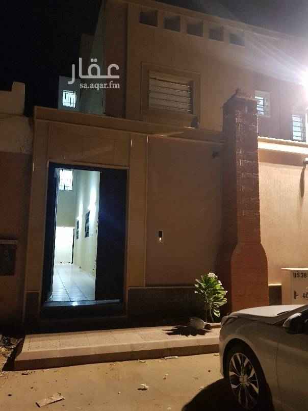 1637914 للايجار شقه في العارض مخطط الامراء
مكونه من ٣ غرفه نوم و مجلس بمدخل مستقل و صاله و مطبخ و حمامين و معها السطح من ضمن الشقه