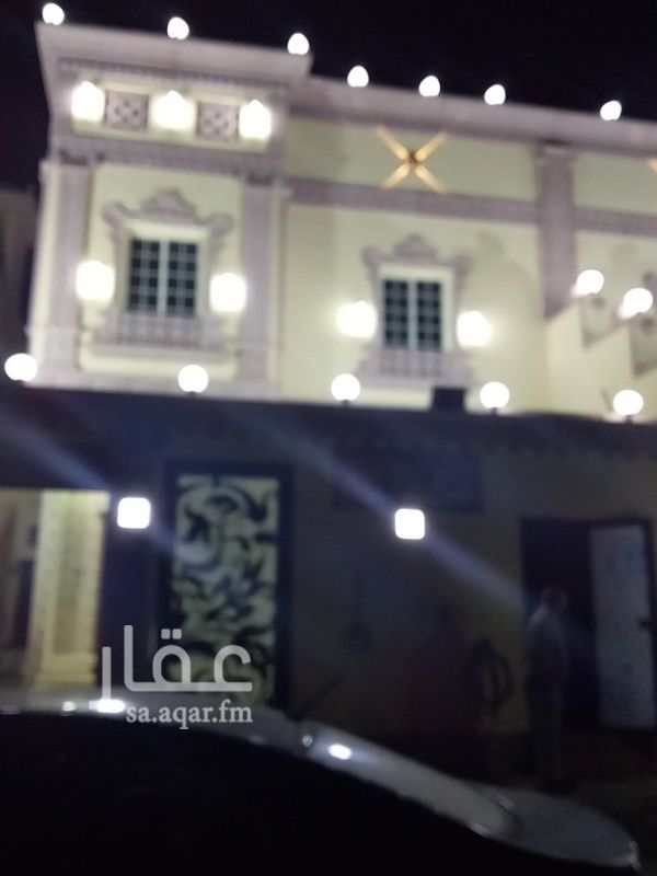 1401669 ادورالارضي مكون من مجلس رجال ومقلط ومجلس حريم وصاله ومدبخ
و٣حمام
ادور الاول ٤ غرف نوم وصاله وسرفس و٣حمام
الملحق ٢ غرفه نوم و٢حمام
وغرفت غسيل وغرفت شغاله
اقلب تجدأصور