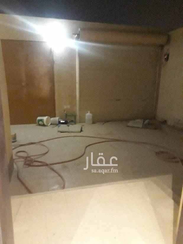 1401255 دور ارضي جديد م ٣١٢
٣ غرف نوم داخليه منها واحدة ماستر ..
مع الصالة والمطبخ .
بالاضافة الى المجلس + المقلت
مدخل السيارة مع الحوش
الدور بدون مشب ..
والسعر نهاي علي دفعتين .