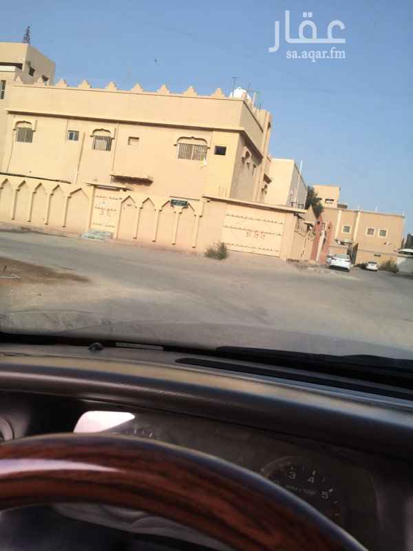 1460181 دورين للايجار