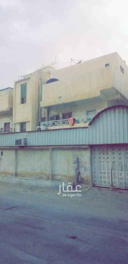 1699704 عمارة للبيع مساحة ٣٠٠ متر تتقسم علي صكين تتباع علي انها ارض دخلها حالياً ٨٠٥٠٠ ريال علي السوم ماتحد بسعر.. السعر علي اساس طالبه البرنامج