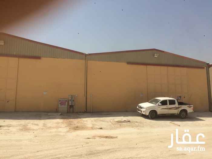 326240 مستودع للايجار
مكتب مطبخ حمام
ابو علي
0532560653