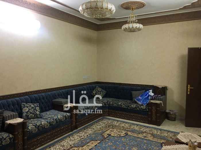 1081495 فله مستخدمة و مجددة بالكامل
عمرها 23 سنة ثلاث شوارع
شمالي شرقي جنوبي
درج جانبي يمكن فصلها
للاستفسار
0532653111
0532653666
0559810999
0596699976
0532653888