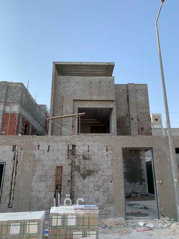 1755841 للبيع
فلة 288 متر
حي النفل
*المواصفات/*
* الدور الاول:
مجلس رجال + صالة طعام + مجلس نساء + صاله + مطبخ+ثلاث دورات مياه
* الدور الثاني:
أربع غرف نوم + صاله+ ثلاث دورات مياة
*السطح:
غرفة خادمة + غرفة غسيل
*إشراف هندسي لمراحل البناء.
*وضمانات على/*
* ادوات السباكة (شركة تحويل ضمان ١٥ سنة)
* طبلونات الكهرباء (شركة الفنار ١٠ضمان سنوات)
* عزل الاسطح والحمامات والخزان الارضي (شركة المحارب للعوازل ضمان١٠ سنوات)
* الافياش ( شركة LEGRAND ضمان٢٥ سنة)
* اللمبات (مؤسسة قمة المرسلات ضمان سنتين)
* الخلا