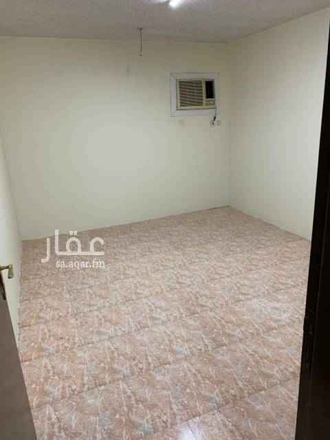 1513552 شقه حي السعاده شارع الكتاب
غرفتين وصاله ومطبخ ودوره مياه واحده
المصعد يبي صيانه
مؤجره سنوي ١٢ الف