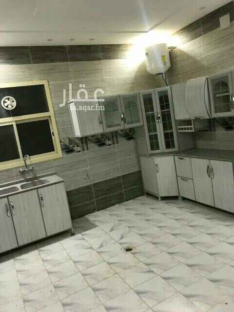 1734226 دور ارضى شبه جديد
به ٥ مكيفات ومطبخ
٣ غرف نوم وصاله ومجلس ومقلط ومشب
الرمال الواحه
0532719086