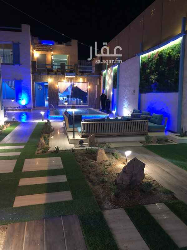 1683369 البيت اليوناني ...شاليه على الطراز اليوناني و قريب من جميع الخدمات
مسبح خارجي مع كراسي استرخاء
جلستين على المسبح
ملحق خارجي مع دوراة مياه
صالتين مع طاولة طعام
الدور العلوي
غرفية رئيسيه مع بلكونه كبيره مطله على المسبح
غرفه بثلاث سراير
خدمه على مدار الساعه