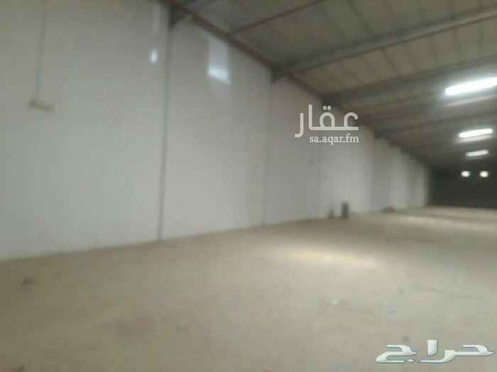 1737634 مستودع للايجار مساحه 2500 يصلح للمؤاد غذائيه وشركات الطبيه الموقع ممتاز جد قريب من شوراع الرئيسيه